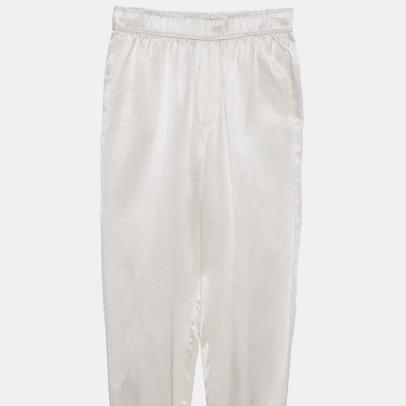 Zara 2 piece satin effect top and jogging pants - Picture 8 of 9